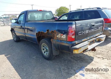 2005 Chevrolet Silverado 1500 Work Truck z USA, uszkodzony, nr VIN 1GCEK14V75Z221352